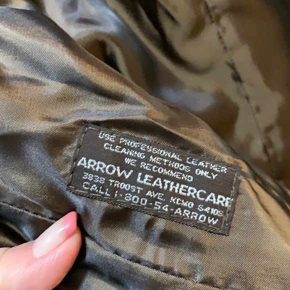 Gorgeous!!!  Barely worn and too small now - Picture 2 of 5